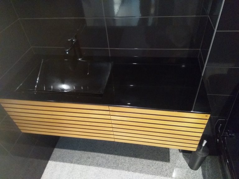 Bathroom sink — long